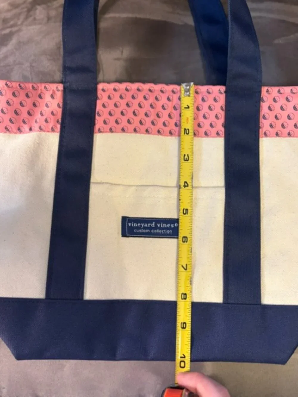 Vineyard Vines new without